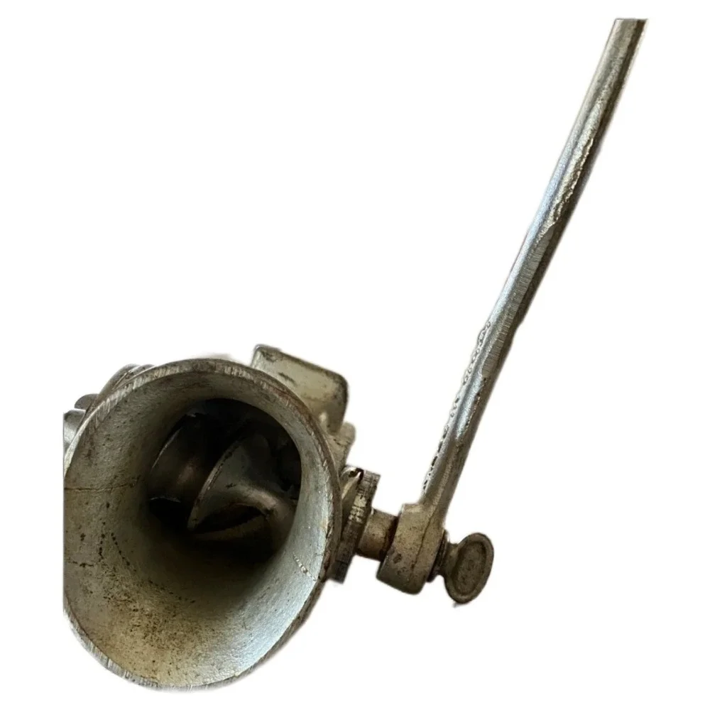 Vintage Universal #2 Meat Grinder by Landers Frary & Clark (LF& C) table mount‎